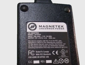 Adattatore AC 12V 4,2A Magnetek Non Comune Power Model 3F42050 - Foto 1 di 2