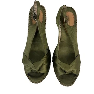 Tacco a zeppa cuneo verde raso punta aperta punta slingback sughero taglia 8,5 - Foto 1 di 6