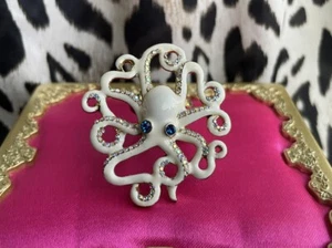 Betsey Johnson Vintage White Octopus Crystal AB Aurora Nautical Ring VERY RARE - Bild 1 von 7