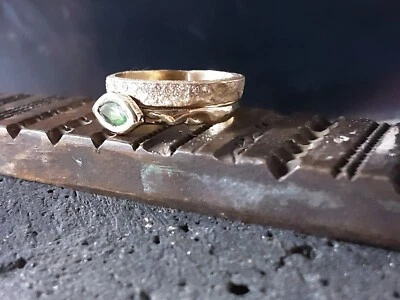 Engagement rings. Diamonds and emerald combination. Emerald ring. Diamonds ring. - Image 1 of 4