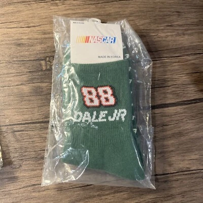 Meias masculinas verdes Dale Earnhardt Jr. #88 médias novas, embalagem original - Imagem 1 de 3