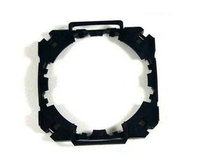 Land Rover Discovery 1 Vetro Specchietto Plastica Raccordo Clip / Ring 1995-1998 - Picture 1 of 1