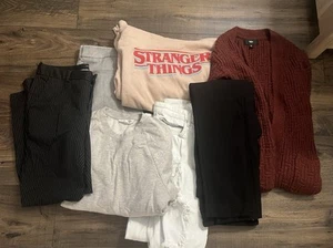 Damen 7 Bekleidungspaket Paket, Hosen Sweatshirts Größe S gemischt Wiederverkäufer Großhandel - Bild 1 von 11