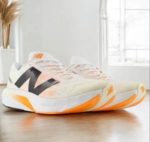 Scarpe da corsa uomo NEW BALANCE FuelCell SuperComp Elite v4 9,5 - Foto 1 di 14