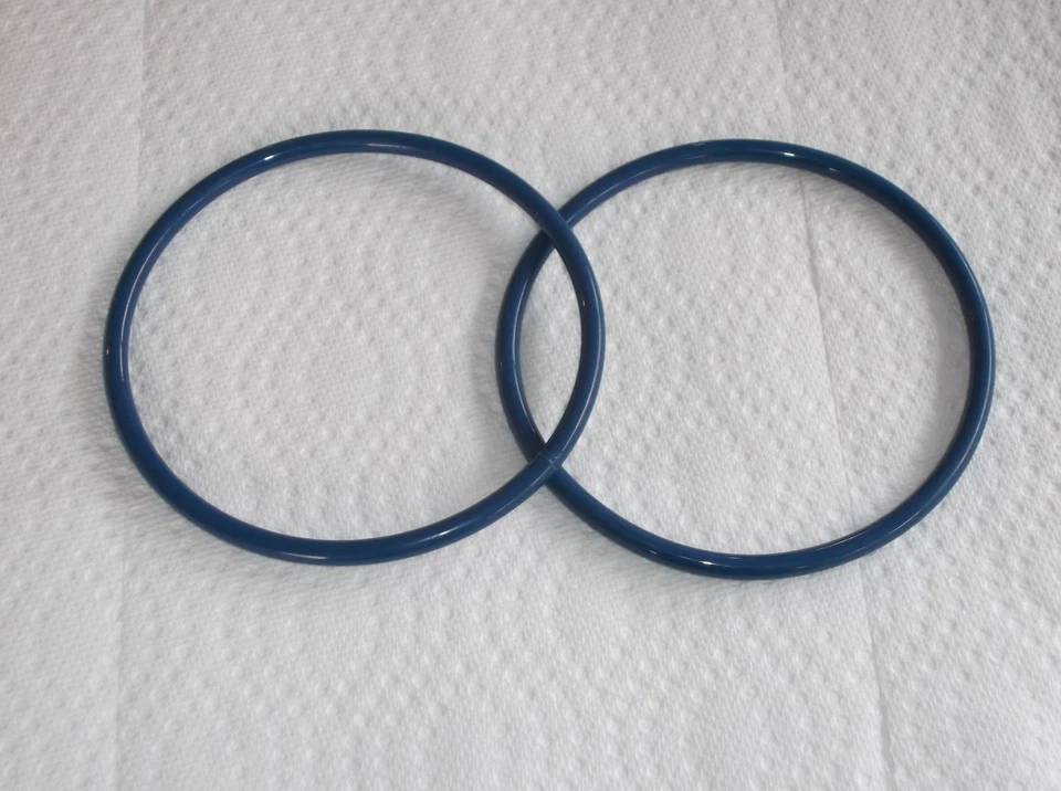 DELTA P-20 SCROLL SAW BELTS   2 BLUE MAX INDUSTRIAL BELTS MADE IN USA - Image 1 of 1