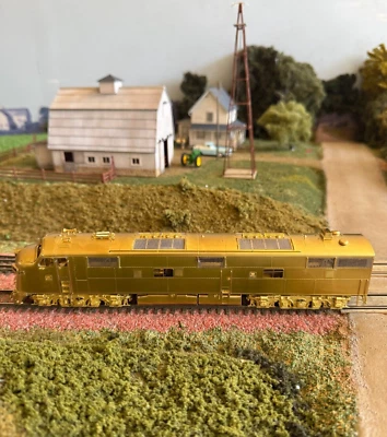 HO Overland Brass OMI-6118 E7A Milwaukee Road # 16-19.  NIB. - Image 1 of 4