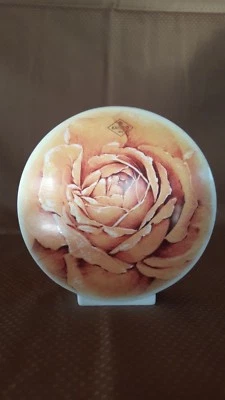  Vase Kaiser Porzellan  im Rosen   Pottery Flowers  - Bild 1 von 4