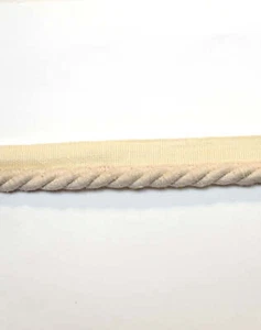 HT1575 Cream Lip Cord Trim - Picture 1 of 2
