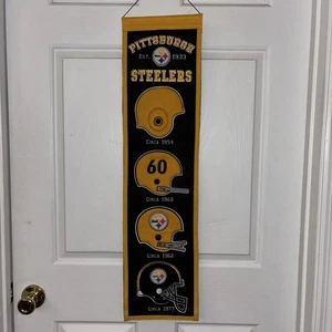 PITTSBURGH STEELERS RETRO NFL HELMET HERITAGE WOOL BANNER FLAG - Picture 1 of 4