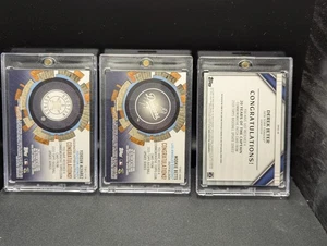 Lot 2020 Topps, Derek Jeter Patch, Mookie Betts Coin, Yordan Alvarez Coin - Picture 1 of 2