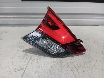 NISSAN X-TRAIL REAR GARNISH TAILGATE LAMP (LH SIDE), T32, 02/17-07/22 17 18 19 2 - image 1 of 3