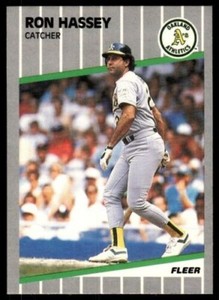 1989 Fleer  #9   Ron Hassey     Catcher    Oakland Athletics   FREE shipping