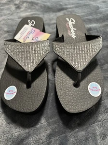 Sandalias para mujer Skechers negras/plateadas con estrás talla 10 - Imagen 1 de 8