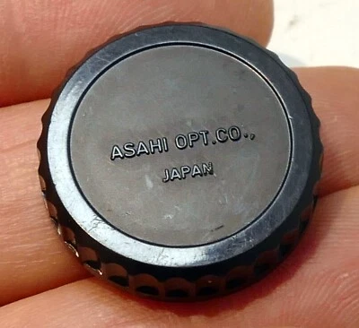 Pentax 110 REAR Lens Cap Takumar 50mm 70mm f2.8 20-40mm - Image 1 of 4