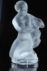 Lalique Frauen mit Lamm Kristall Kunstglas - Bild 1 von 8