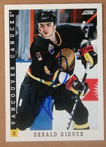 AUTOGRAPHED - Gerald Diduck SCORE #356 Vancouver Canucks 1993 NHL - Picture 1 of 2