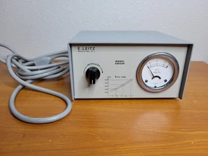 LEITZ 050260 Model 1173 Microscope Light Power Supply 15V AC Source (WORKS) - Picture 1 of 7