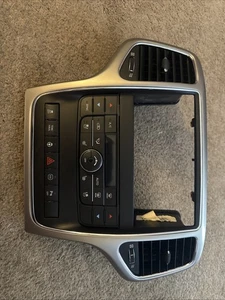 11 12 13 JEEP GRAND CHEROKEE BEZEL HVAC AIR A/C CLIMATE CONTROL UNIT 55111924AH - Picture 1 of 14