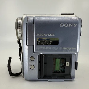 Sony DCR-PC105 MiniDv Mini Dv Camcorder Kamera Videorecorder Player Video als Ersatzteilspender - Bild 1 von 14