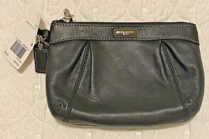 Muñequera Coach de cuero negra - nueva con etiquetas - F46484 - Imagen 1 de 11