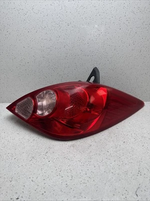 2007 2008 2009 2010 2011 2012 Nissan Versa Hatchback OEM Tail Light Right RH  - Image 1 of 4