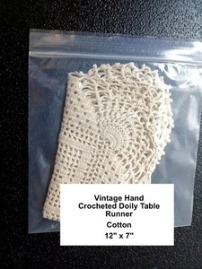 Vintage handgehäkeltes Deckchen Tischläufer - Baumwolle - 12" x 7" - Bild 1 von 8