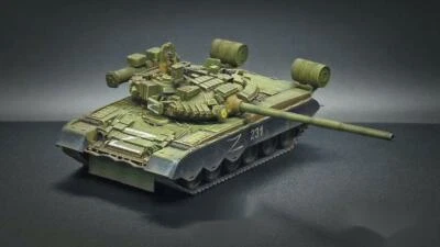 1/72 Scale T-80BV MBT Russian Main Battle Tank Finished Model Collect Toys - Image 1 of 4