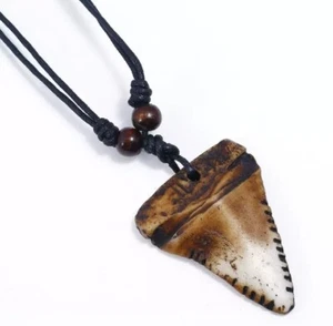 BOYS MENS PUNK ROCK RETRO TOOTH ADJUSTABLE PENDANT SURFER TEETH NECKLACE GIFTS - Picture 1 of 5