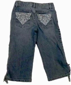 GIRL'S “SO WEAR IT DECLARE IT” Jeans Size 8 Capri Style Adorable Back Pockets ! - Picture 1 of 6