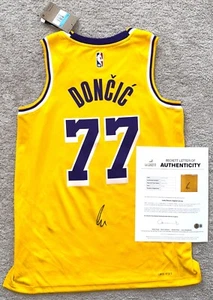 LUKA DONCIC SIGNED LOS ANGELES LAKERS LA NBA ICON SWINGMAN JERSEY SLOVENIA BAS - Picture 1 of 8