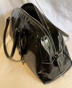 Womens Authentic PRADA Black Patent Handbag Lock & Key Pre-owned