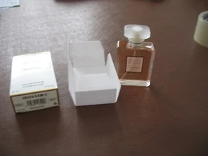 CoCo Chanel Mademoiselle eau de Parfum vaporisateur spray 50ML - Picture 1 of 10