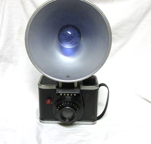 VINTAGE 1950s ANSCO READYFLASH CAMERA USES 620 FILM - Picture 1 of 6