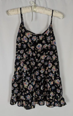 Blusa Soprano S Para Mujer Negra Floral Recortada Espalda Correa Espagueti Babydoll Foto 1 de 4