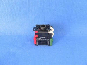 Telemecanique DA11 contact block - Picture 1 of 4