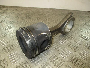2016 Land Rover Discovery Sport 2.0 Diesel 204DTD. Connecting/Con Rod & Piston - Picture 1 of 8