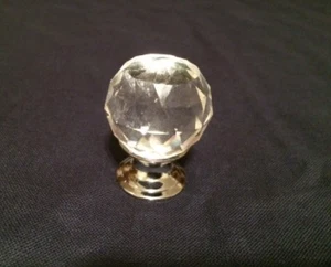 One Large Rounded Clear Crystal Glass Cabinet Pull One (1) 1130C - Picture 1 of 12