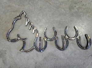 Horseshoe sculpture / coat rack - Picture 1 of 3