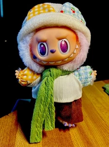 Labubu Outfit 4-teiliges Modeset (Puppe nicht enthalten) - Bild 1 von 3