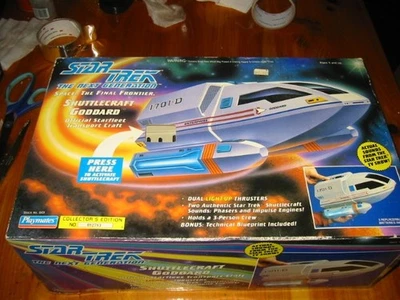 Vehículo Goddard Star Trek The Next Generation Shuttlecraft 1992 nuevo en caja desgaste Foto 1 de 4