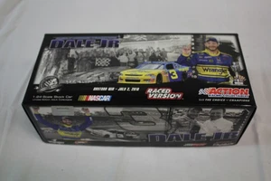 Dale Earnhardt #3 wrangler 2010 Daytona Win tribute 1/23 scale Die cast - Foto 1 di 7