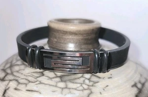 Herren Armband aus Silikon und Edelstahl mit geometrischem Design silberfarben HW  - Bild 1 von 6
