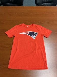 T-shirt Tom Brady Patriots Youth taglia M 10/12 rossa 118 - Foto 1 di 7