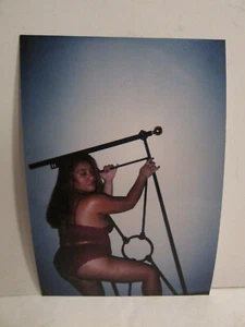 VINTAGE FOUND PHOTOGRAPH COLOR ART OLD PHOTO SEXY HAWAIIAN PREGNANT MOM WIFE BED - Picture 1 of 5