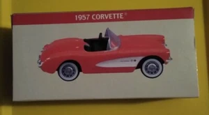 1957 RED CHEVROLET CORVETTE DIE-CAST CAR 2001 READER'S DIGEST 1/64 SCALE ! - Picture 1 of 2
