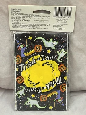 40 Vintage HalloweenTrick or Treat bags with ties NEW IN PACKAGE - Image 1 of 4