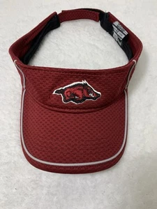 Arkansas Razorbacks Visor Adjustable Strapback Red embroidered By New Era - Picture 1 of 4