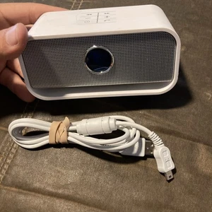 Altavoz Bluetooth inalámbrico Brookstone Big Blue Live - Imagen 1 de 6