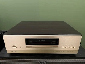 Accuphase DP-700 MDSD Super Audio Cd Player - Imagen 1 de 8