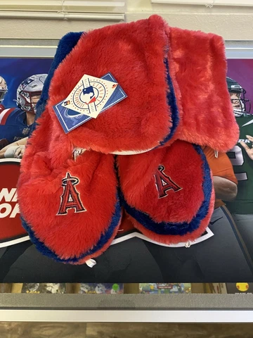 Los Angeles Angels Ladies Red Boot Slippers Cover